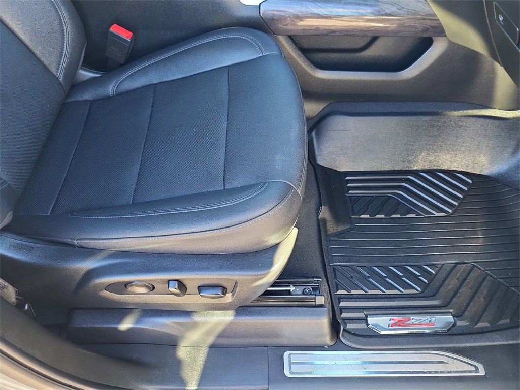 Certified 2023 Chevrolet Silverado 1500 LTZ w/ LTZ Convenience Package II image 17