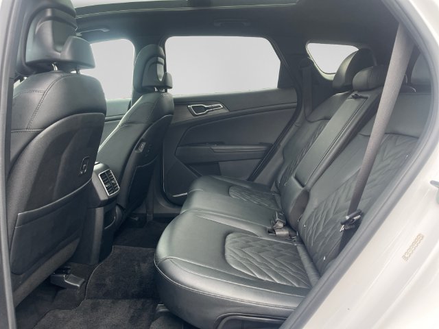 Used 2023 Kia Sportage X-Line w/ X-Line Premium Package AWD/4WD image 18