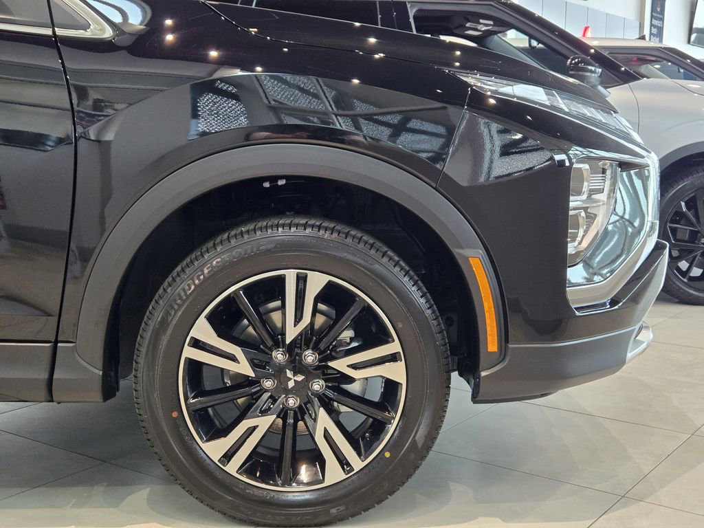 Used 2026 Mitsubishi Eclipse Cross SE image 5