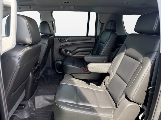 Used 2020 Chevrolet Suburban LT w/ RST Edition image 13