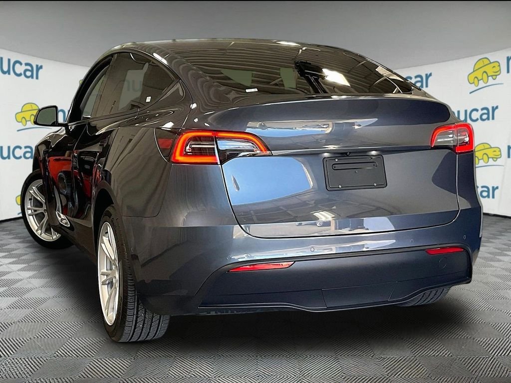 Used 2021 Tesla Model Y Long Range AWD/4WD image 4