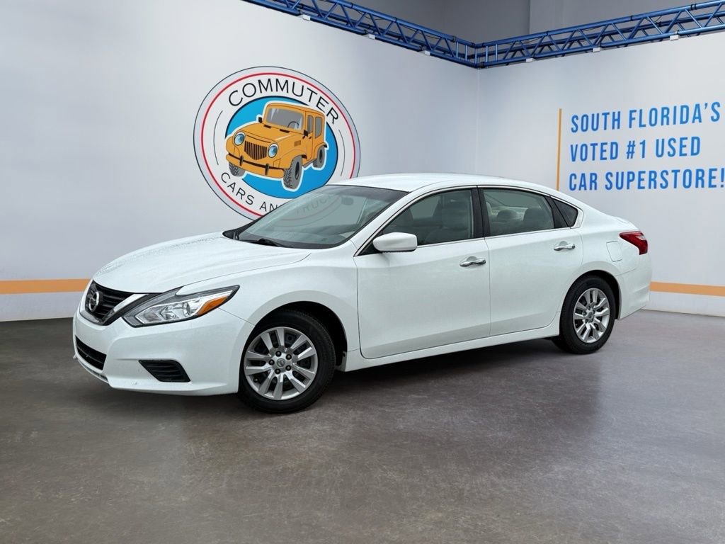 Used 2016 Nissan Altima 2.5 S w/ Power Driver Seat Package FWD image 2