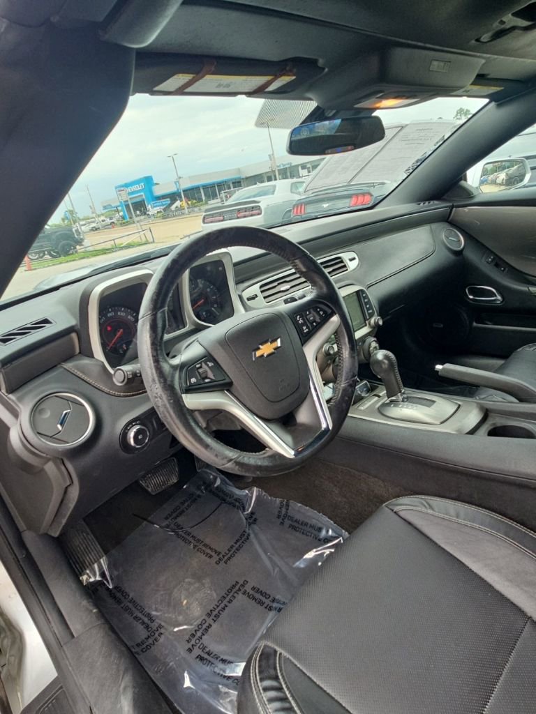 Used 2015 Chevrolet Camaro LT w/ RS Package RWD image 15