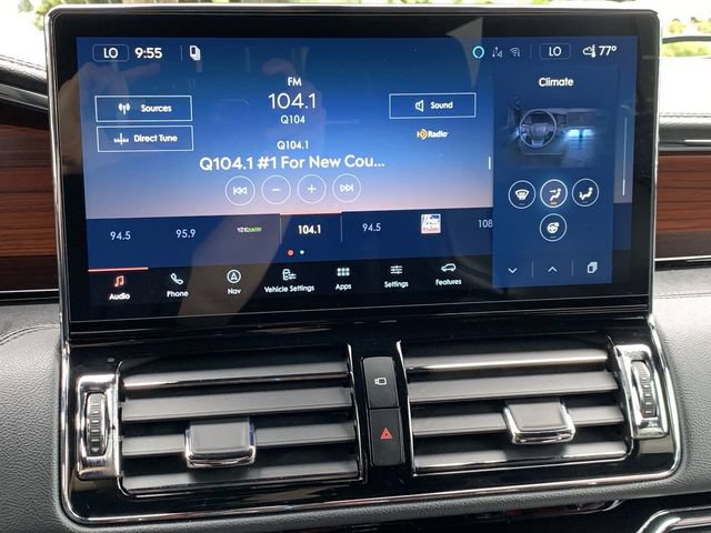 Used 2024 Lincoln Navigator L Reserve AWD/4WD image 21
