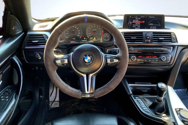 Used 2015 BMW M4 Coupe image 13