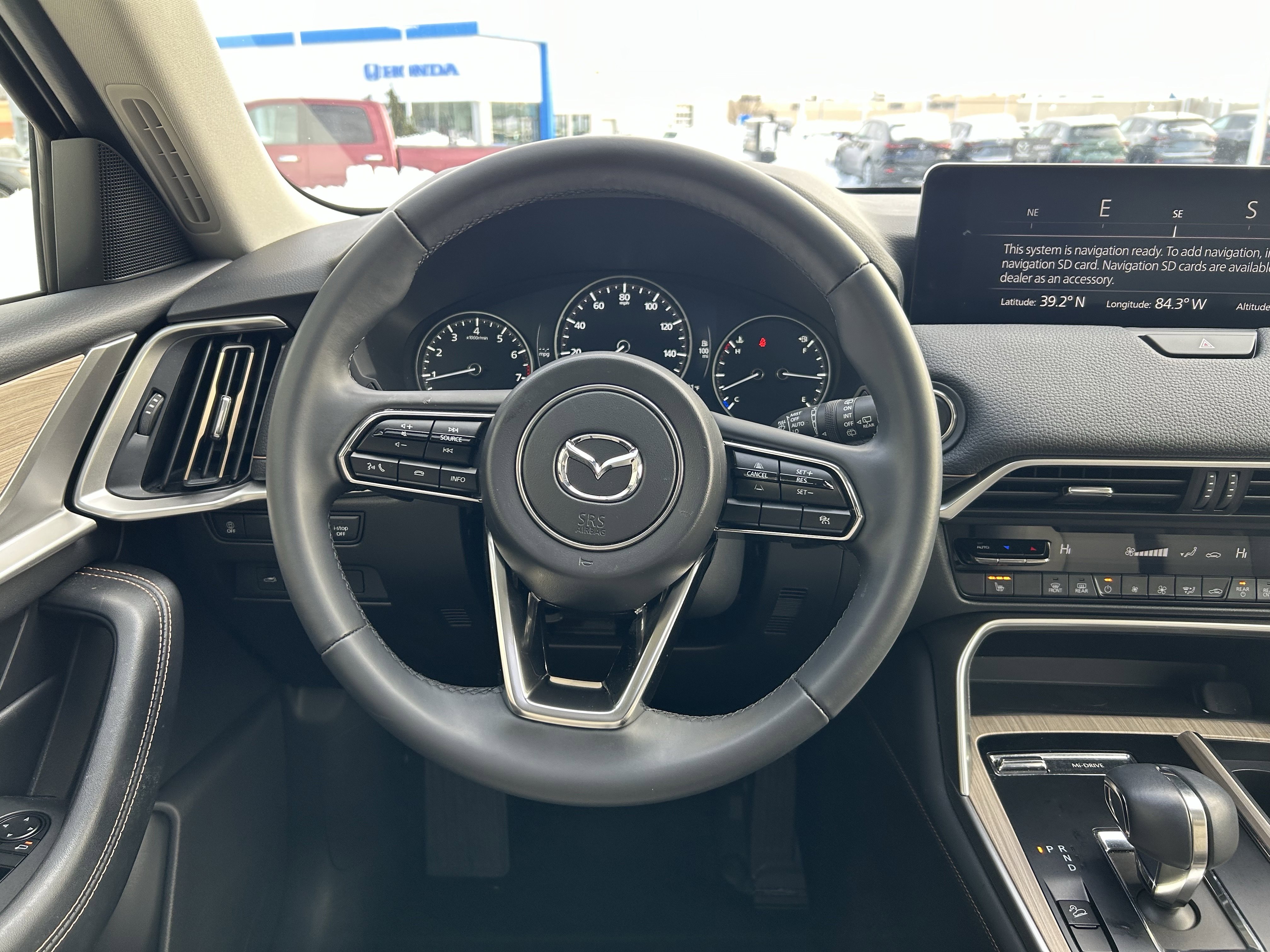 Certified 2025 MAZDA CX-90 3.3 Turbo w/ Preferred Package image 10