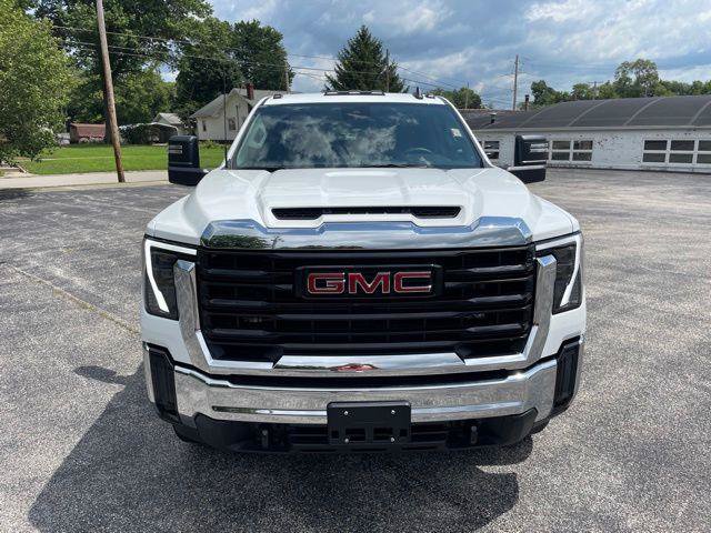 New 2026 GMC Sierra 2500 Pro w/ Max Trailering Package AWD/4WD image 2