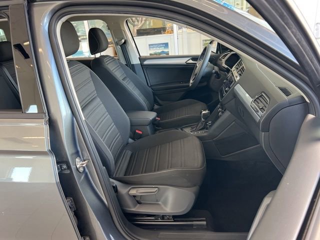 Certified 2023 Volkswagen Tiguan S image 37