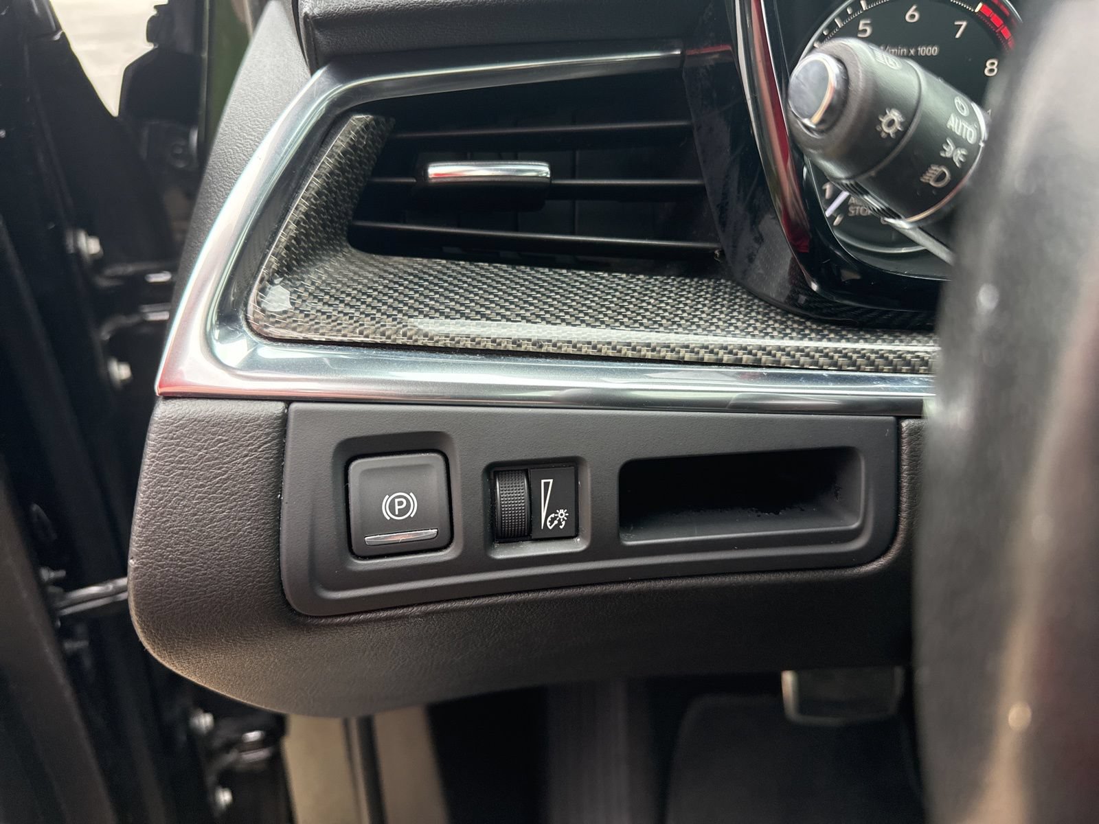 Used 2021 Cadillac XT5 Sportv AWD/4WD image 14