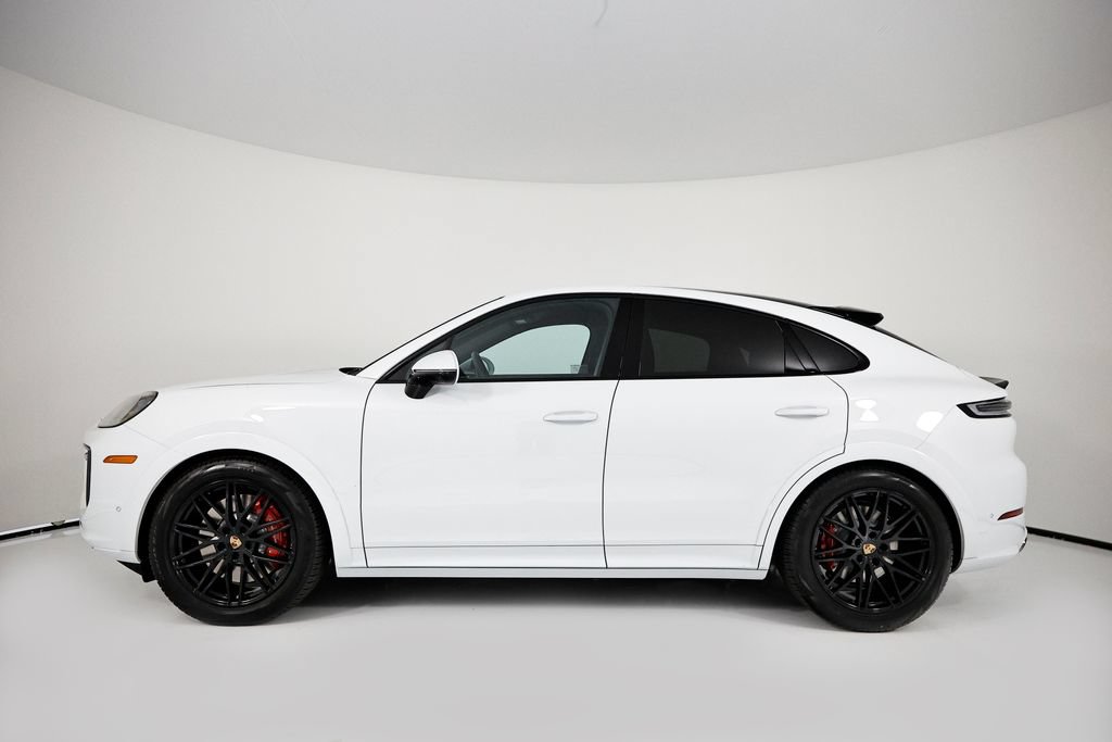 New 2026 Porsche Cayenne GTS AWD/4WD image 2