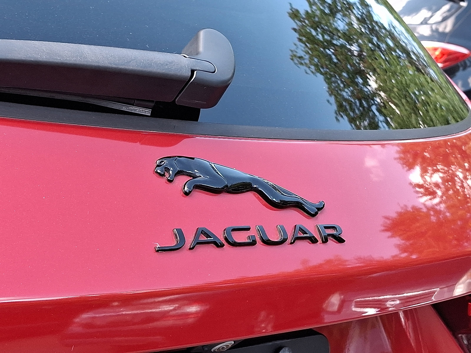 Used 2022 Jaguar F-PACE S image 28