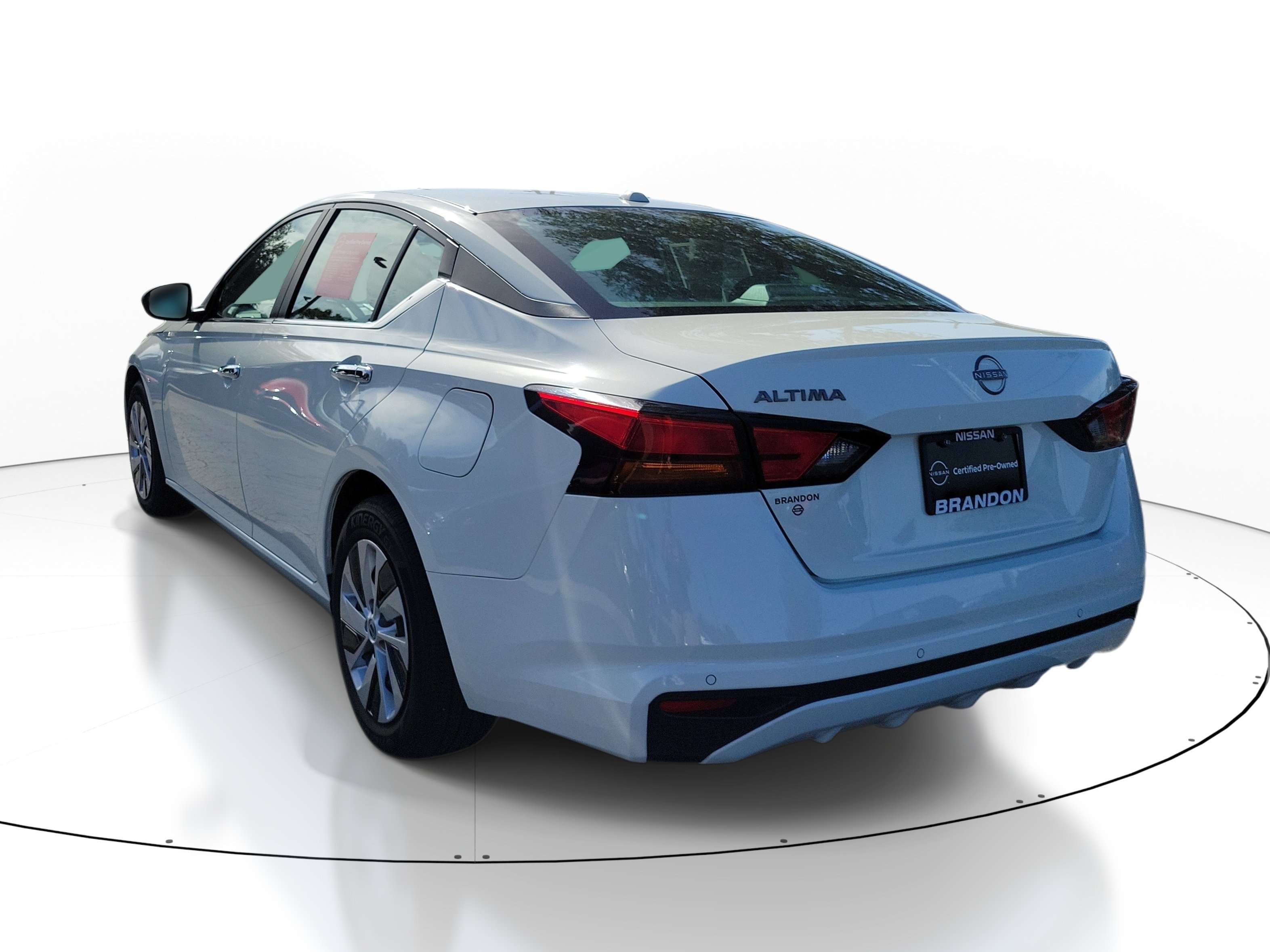 Certified 2025 Nissan Altima 2.5 S FWD image 5