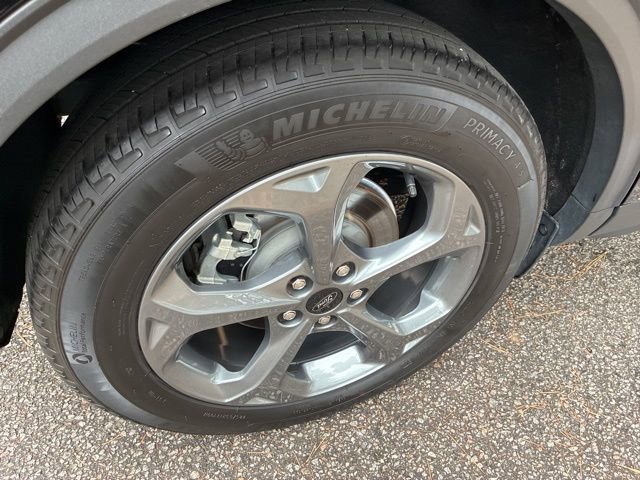 Used 2025 Ford Escape ST-Line image 15