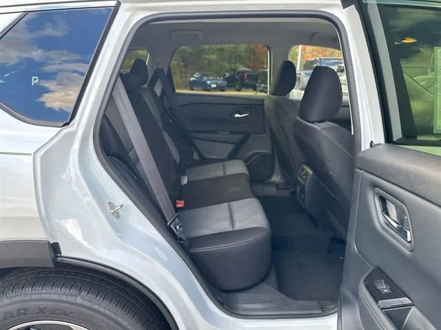 New 2026 Nissan Rogue SV image 24