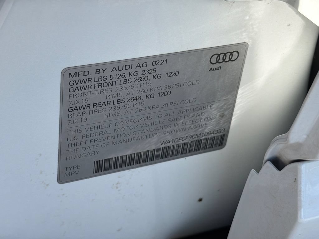 Used 2021 Audi Q3 2.0T Premium w/ Convenience Package AWD/4WD image 35