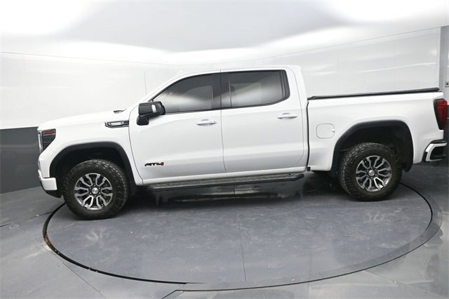 Used 2023 GMC Sierra 1500 AT4 w/ AT4 Preferred Package image 5