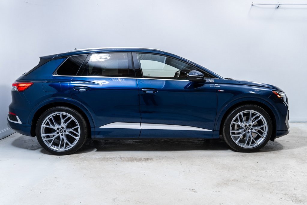 Used 2025 Audi Q4 e-tron Prestige w/ Sport Package image 8