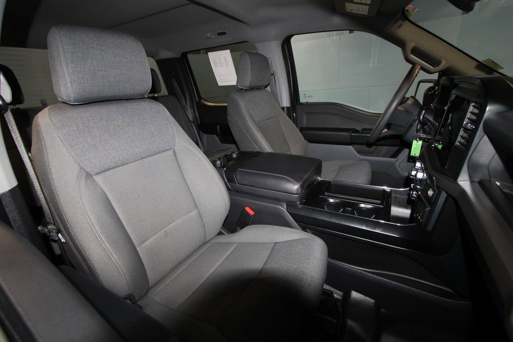 Used 2025 Ford F150 XL w/ Equipment Group 104A Hybrid AWD/4WD image 21