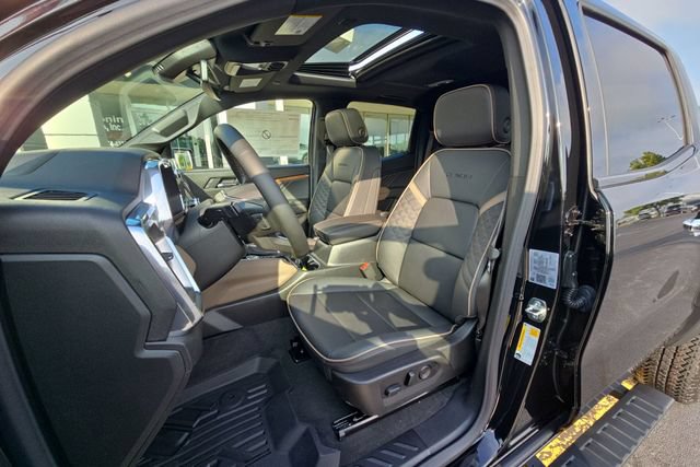 New 2026 GMC Canyon Denali w/ LPO, Denali Black Edition AWD/4WD image 20