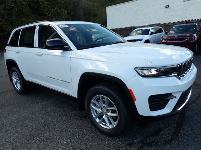 New 2025 Jeep Grand Cherokee Laredo X image 9