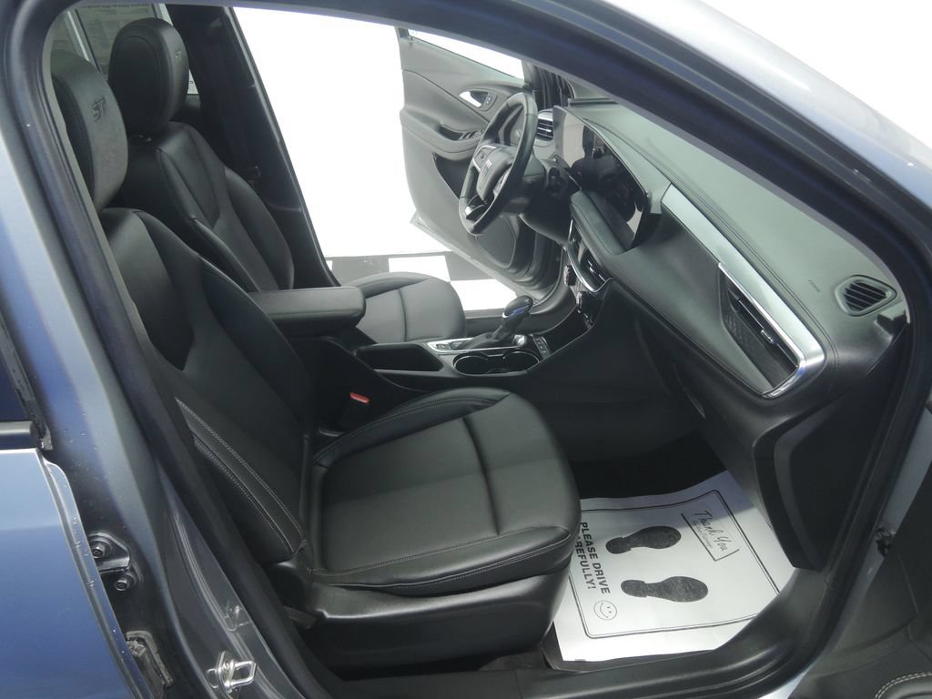 Used 2024 Buick Encore GX Sport Touring w/ Experience Buick Package AWD/4WD image 36