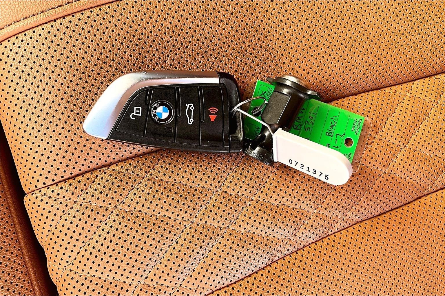 Used 2023 BMW 530i w/ Convenience Package image 11