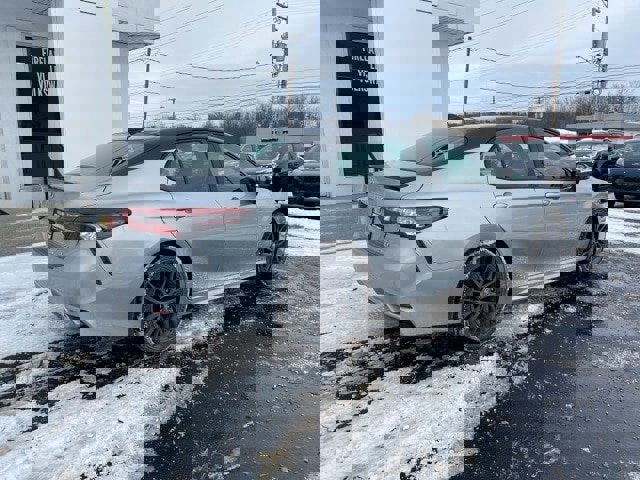 Used 2023 Toyota Camry XSE image 2