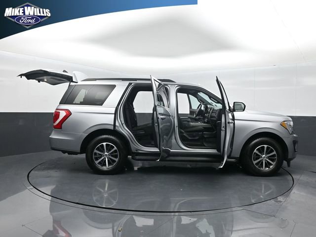Used 2020 Ford Expedition XLT image 27