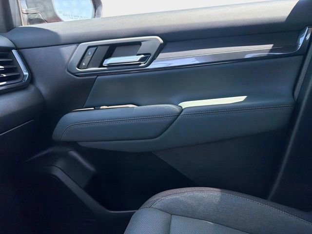 New 2026 GMC Terrain AT4 w/ Convenience Package III AWD/4WD image 22