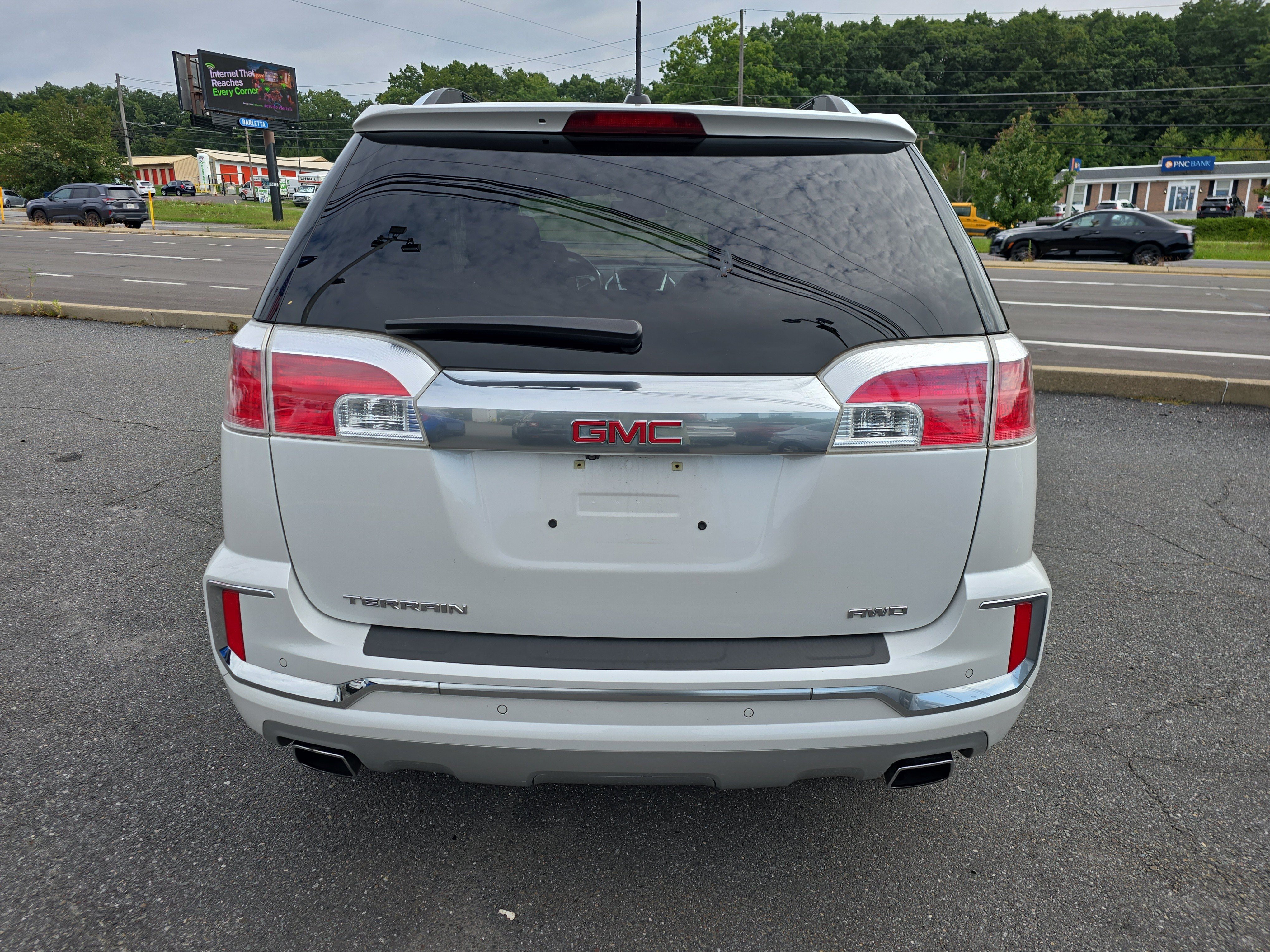 Used 2016 GMC Terrain Denali w/ Cargo Package AWD/4WD image 4
