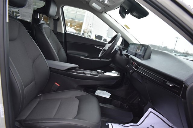 Used 2024 Kia EV6 Light image 12