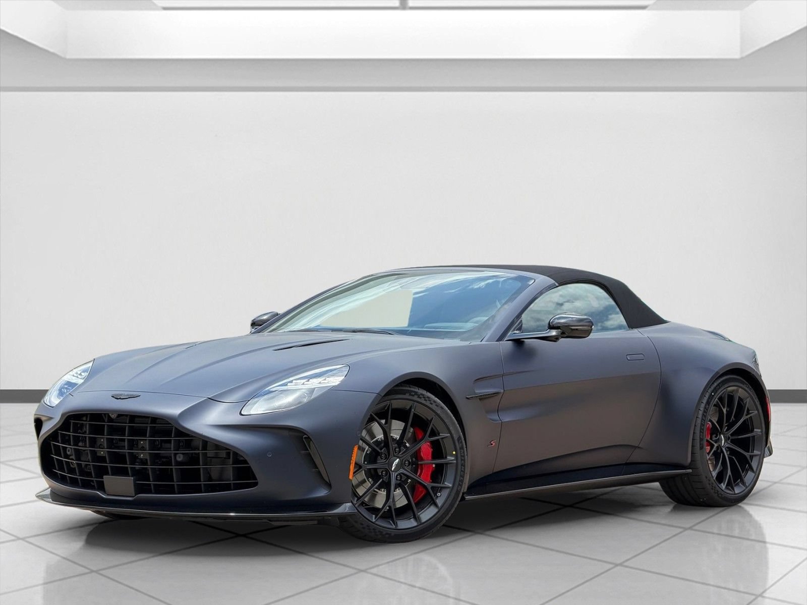 New 2026 Aston Martin V8 Vantage S RWD image 7