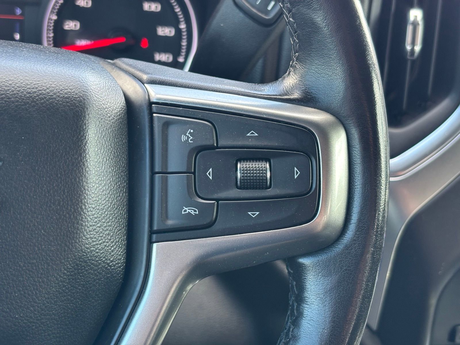 Used 2021 Chevrolet Silverado 1500 LT Trail Boss image 21