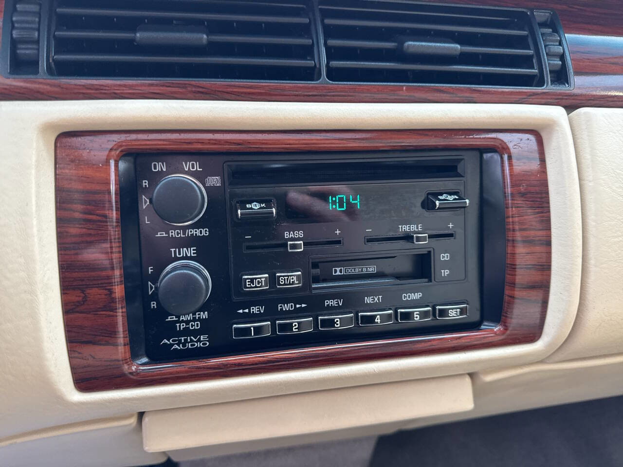 Used 1995 Cadillac De Ville Sedan image 39