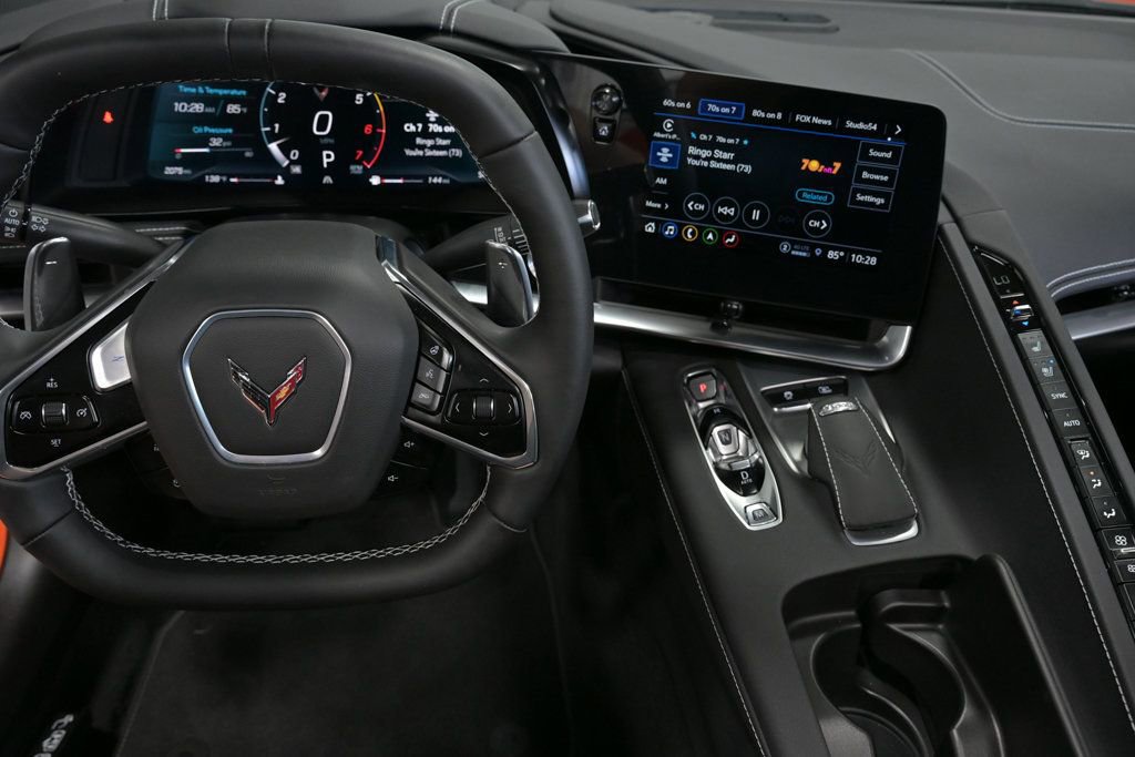 Used 2021 Chevrolet Corvette Stingray Preferred Conv w/ Z51 Performance Package RWD image 46