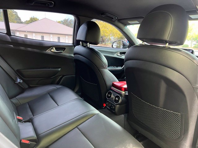 Used 2021 Kia Stinger GT RWD image 18