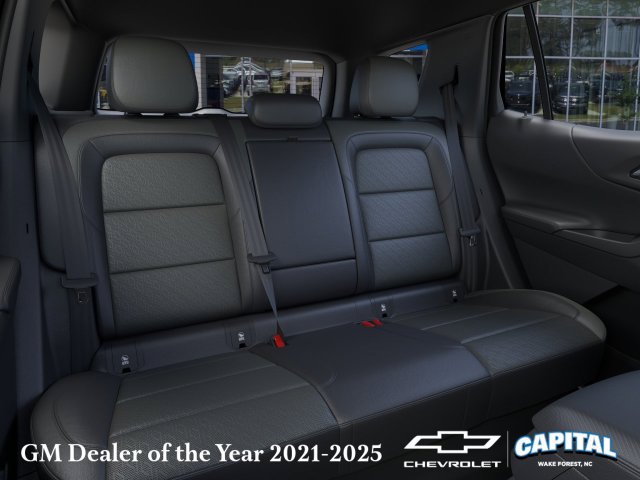 New 2027 Chevrolet Equinox LT w/ Convenience Package II FWD image 18