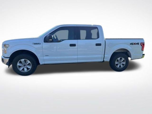 Used 2017 Ford F150 XLT w/ Equipment Group 301A Mid AWD/4WD image 9