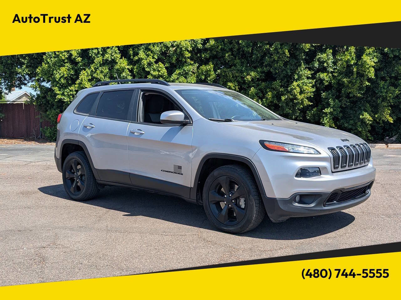 Used 2018 Jeep Cherokee Latitude w/ Altitude Package