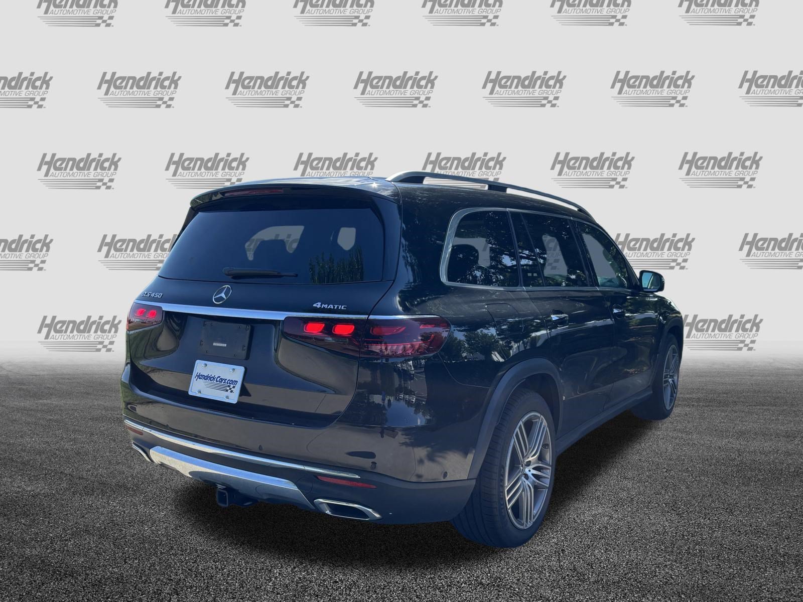 Used 2024 Mercedes-Benz GLS 450 4MATIC image 11
