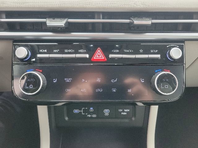 Used 2025 Hyundai Tucson SEL AWD/4WD image 24
