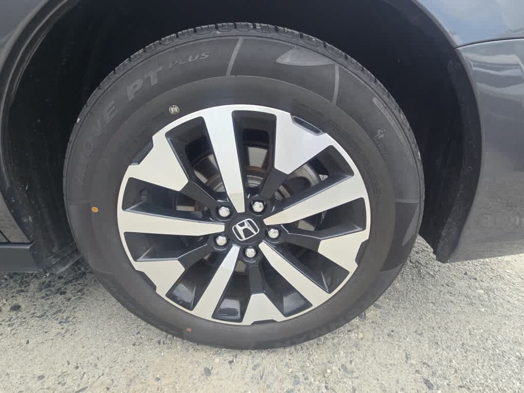 Certified 2025 Honda Odyssey EX-L image 12