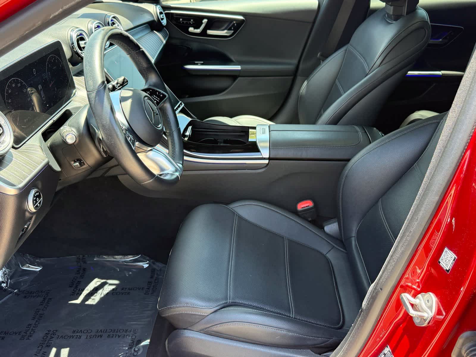 Used 2023 Mercedes-Benz C 300 Sedan w/ Exclusive Trim Package image 31