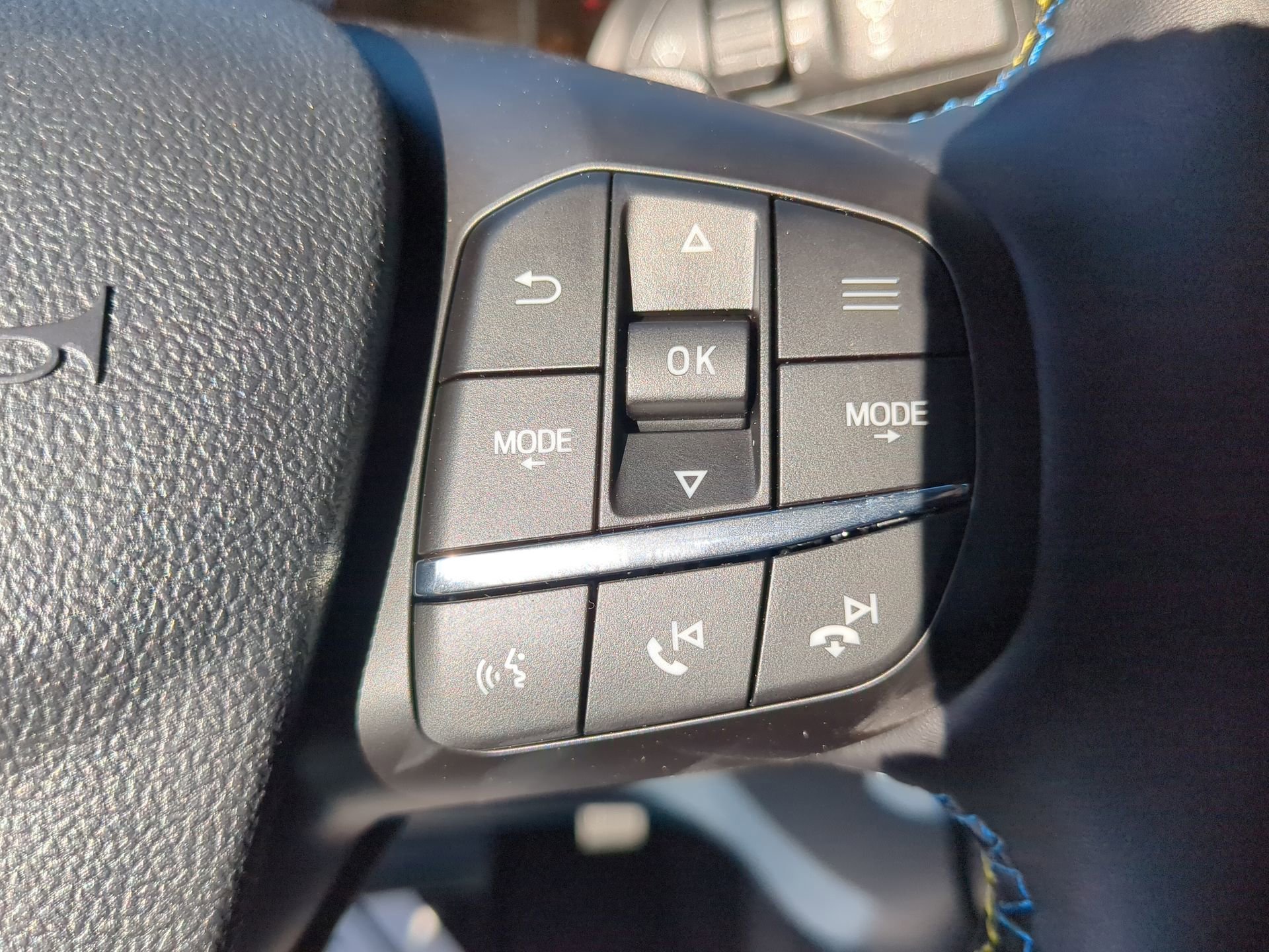 New 2026 Ford Maverick Lobo AWD/4WD image 60