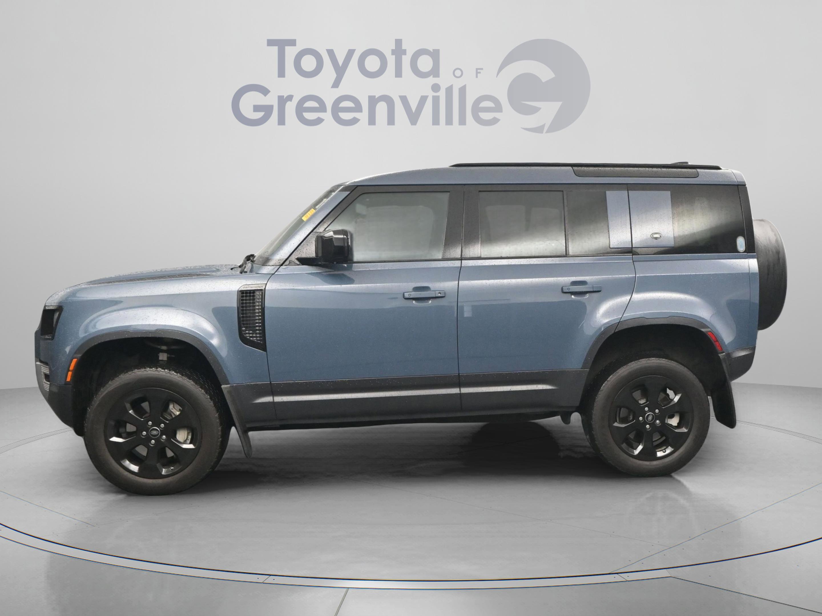 Used 2020 Land Rover Defender 110 HSE AWD/4WD image 5