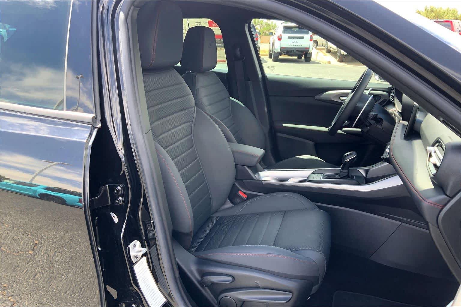 Used 2024 Dodge Hornet R/T AWD/4WD image 9