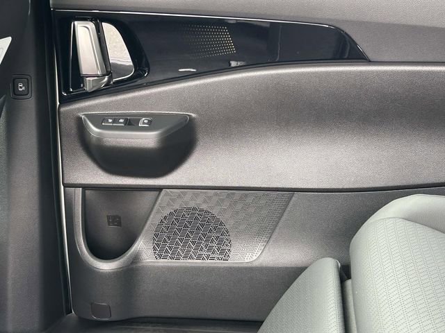 New 2026 Kia Carnival SX Prestige image 26