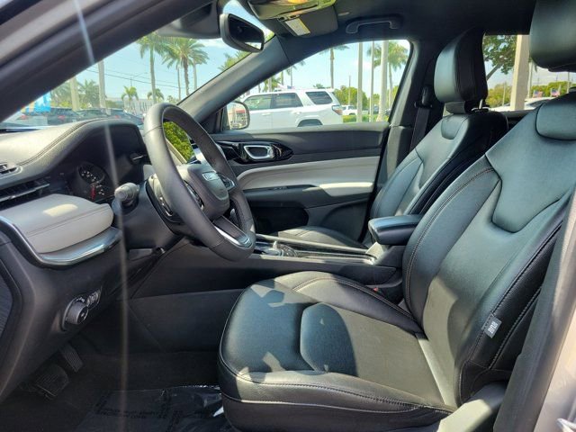 Used 2024 Jeep Compass Limited AWD/4WD image 11