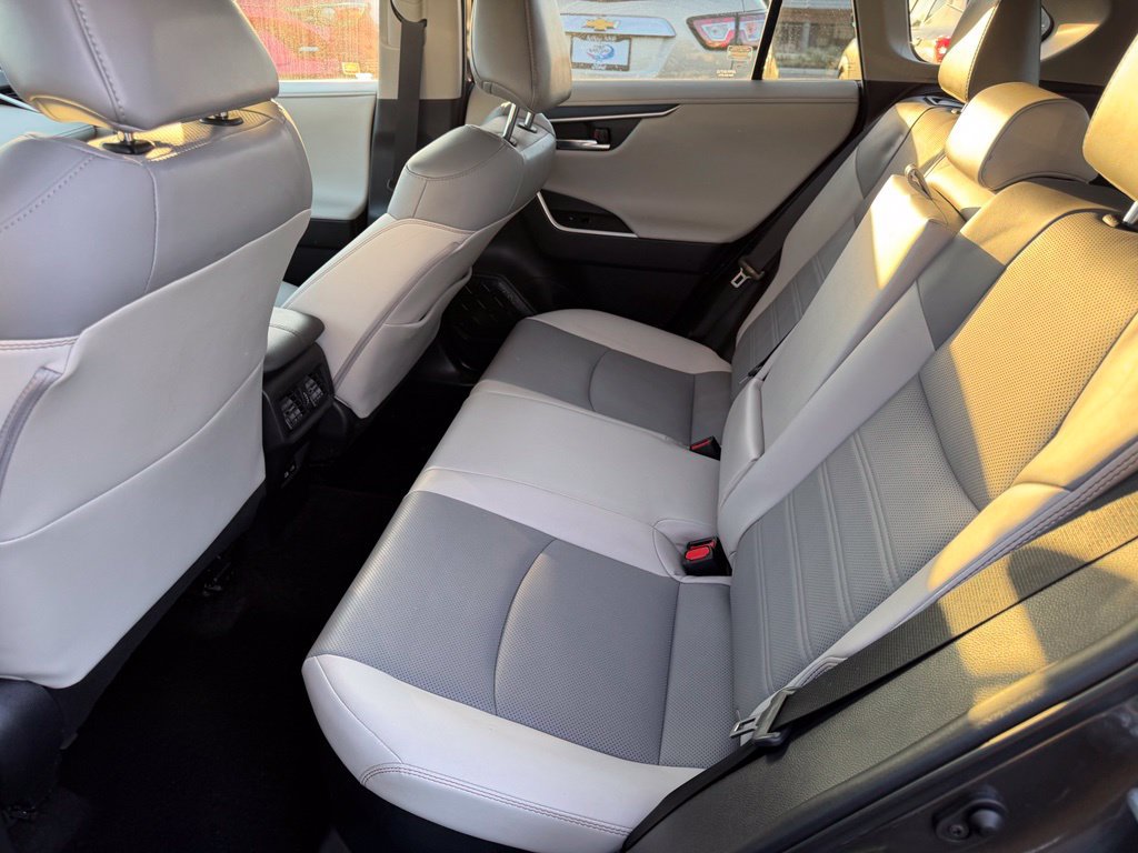 Used 2023 Toyota RAV4 Limited AWD/4WD image 16