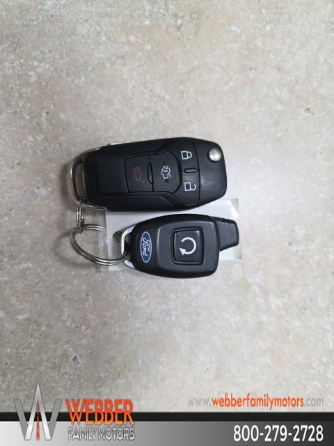 Used 2016 Ford Fusion SE w/ SE Cold Weather Package image 26